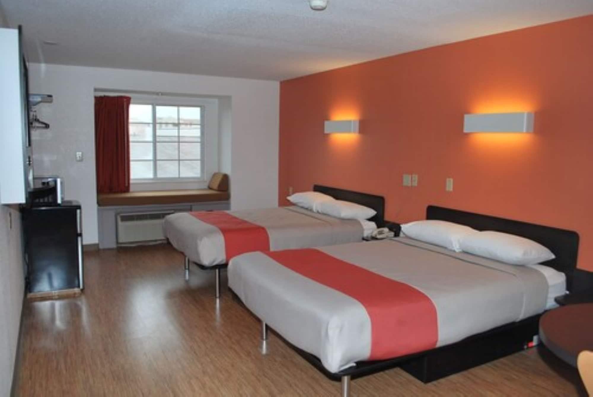 Motel 6 Indianapolis Carmel Buitenkant foto