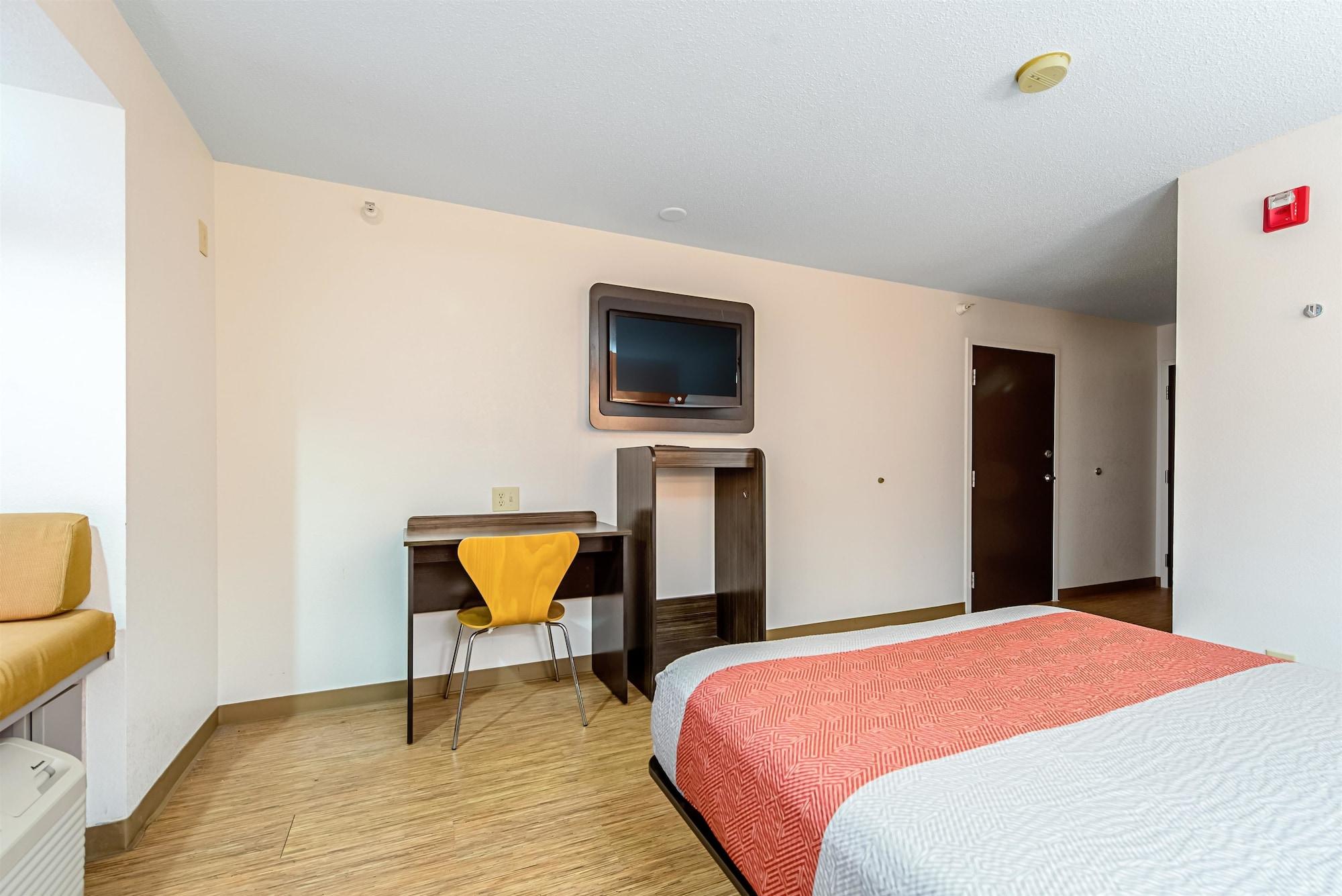 Motel 6 Indianapolis Carmel Buitenkant foto